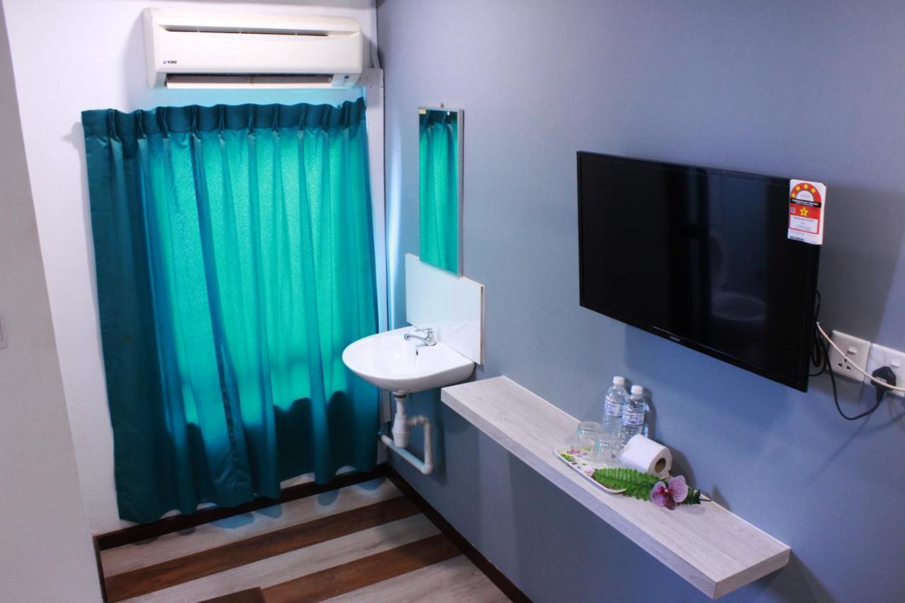 Kapit Hotel Kuching Eksteriør billede