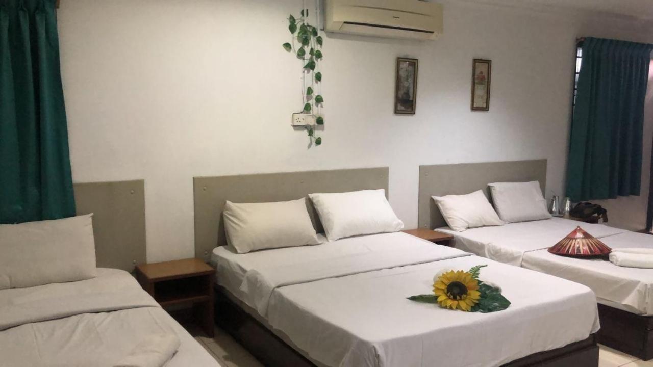 Kapit Hotel Kuching Eksteriør billede